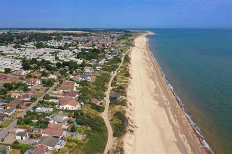 The Impact Of Coastal Erosion At Hemsby Internet Geography