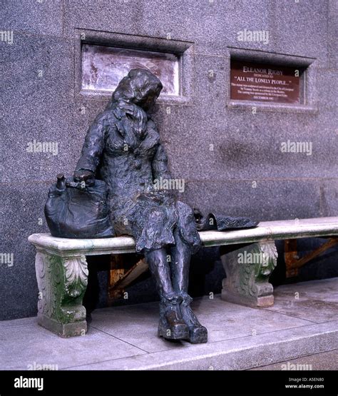 Eleanor Rigby Statue by Tommy Steele Liverpool England Stock Photo - Alamy