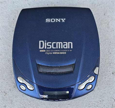 VINTAGE SONY DISCMAN D 191 CD Player Digital Mega Bass