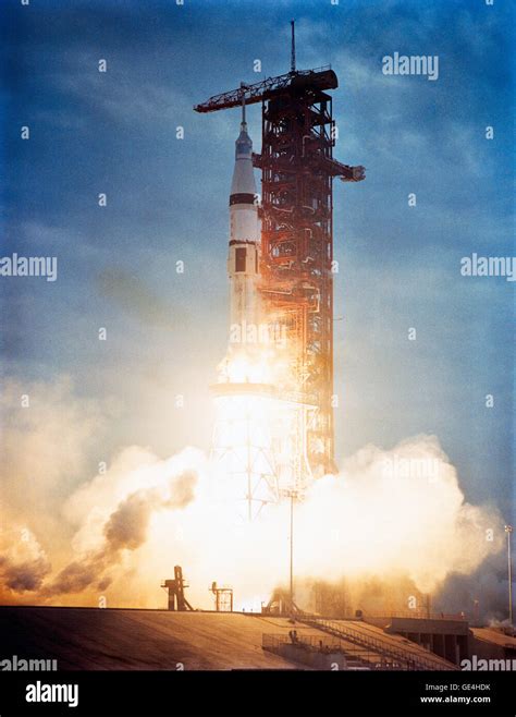 July 28 1973 On July 28 1973 Skylab 3 Launched From The Kennedy