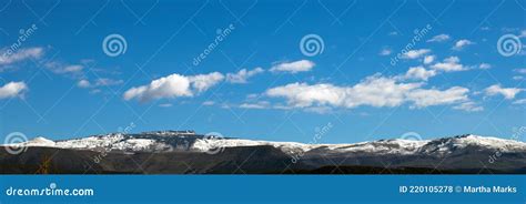 Neve Nas Montanhas Rochosas Perto Do Ginásio Colorado Foto de Stock