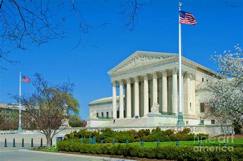 Supreme Court Building Washington DC Photograph by David Zanzinger - Pixels