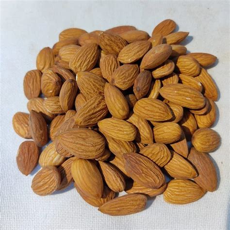 Organic Natural Whole Almond Nuts At Rs Kg New Delhi Id