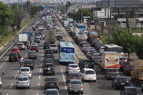 Expectativa Da Pre De Que Mil Carros Passem Pela Ce