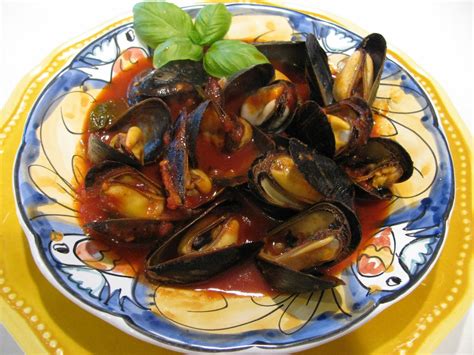 The Empty Nester Gourmet Mussels Marinara