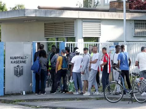 Pläne des Landes Mehr Flüchtlinge in Kurpfalzkaserne Speyer