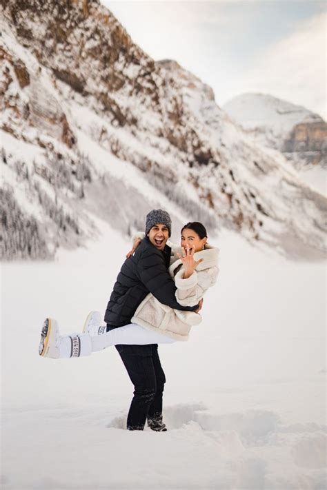 These Winter Proposals Are The Absolute Sweetest Winter Proposal