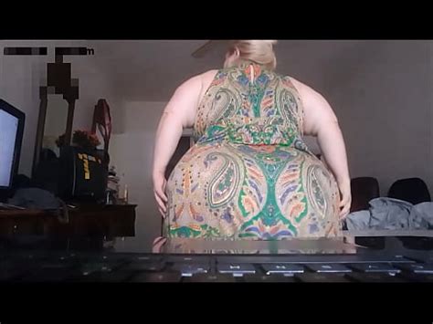 BBW Vivienne Rose Farts XVIDEOS