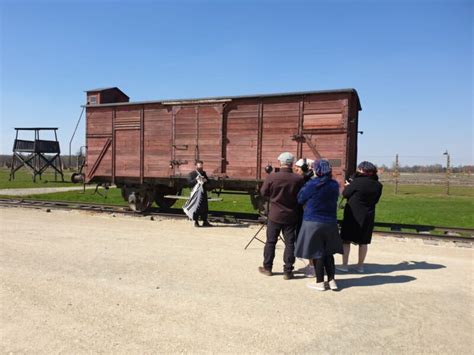 A Virtual Reality Auschwitz documentary is Made