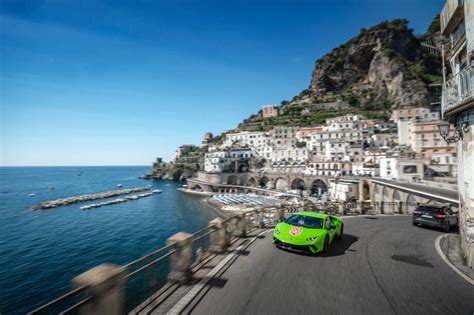 Amazing Roads Every Enthusiast Should Drive