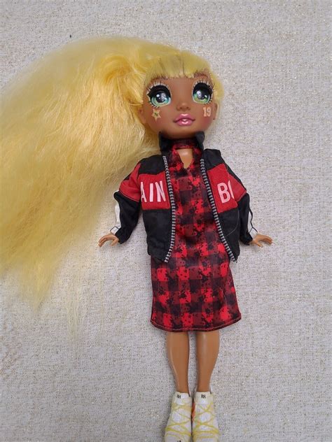 Rainbow High Sunny Madison Cheer Doll Yellow Hair Styled Mga Ebay