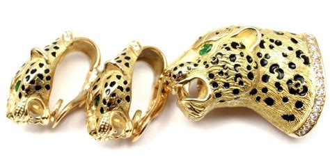 Gay Freres Leopard Diamond Emerald Brooch Earrings Yellow Gold Set For