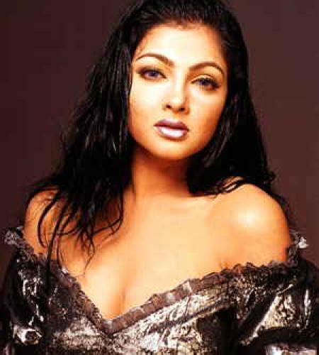 Mamta Kulkarni Hot Sexy Sizzling Beautiful Pictures Hot Celebs Wallpapers