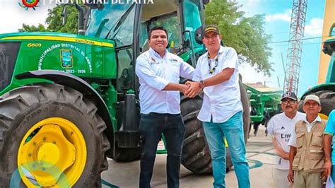 Alcalde De Paita Participa En Ceremonia De Bendici N De Moderno Tractor