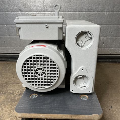 SOGEVAC SV40 BI Single Stage Oil Sealed Rotary Vane Vacuum Pump SOLD