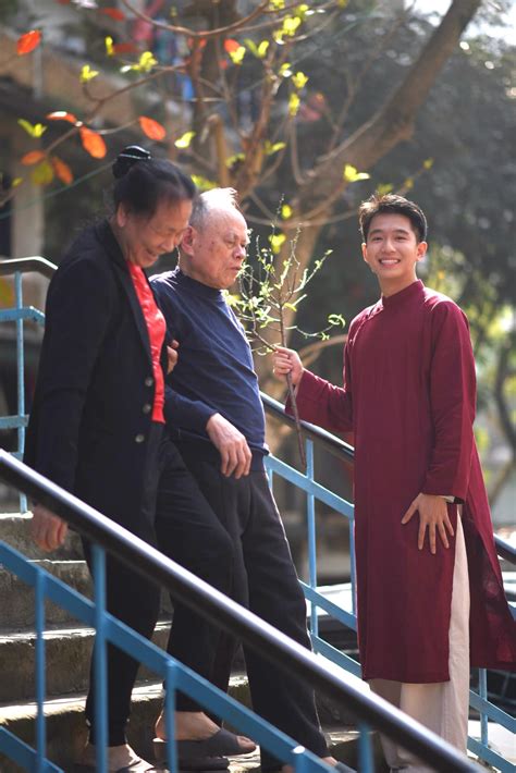 MC Thiện Khiêm mua đất ở tuổi 21 không thích được gọi là hot boy IELTS Báo Dân trí