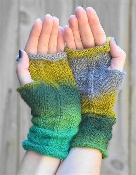 Ravelry Heidigalis Fingerless Gloves