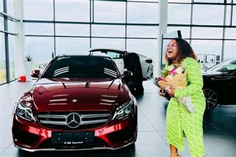 Uthando Nesthembu Star Makhumalos Impressive New Wheels The Citizen