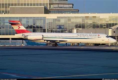 Oe Lml Austrian Airlines Mcdonnell Douglas Md Dc Photo By