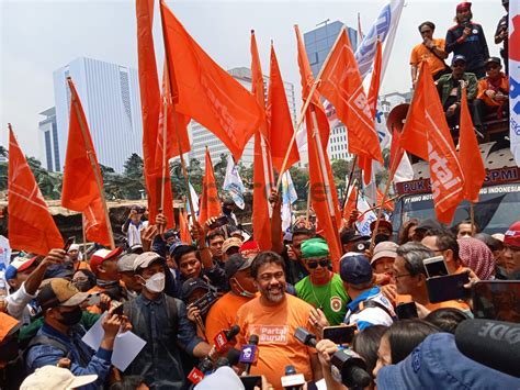 Partai Buruh Akan Mogok Nasional Di Pertengahan Desember Parade Id