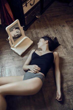 Martina Galletta Italian Actress Sexy And Nude Photo Gallery