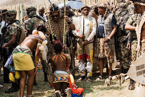 Succession battle festers as S.Africa's Zulu king fetes young women ...