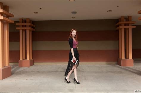 Teens Get Horny Outdoors Nude In Woods The Park Public Page