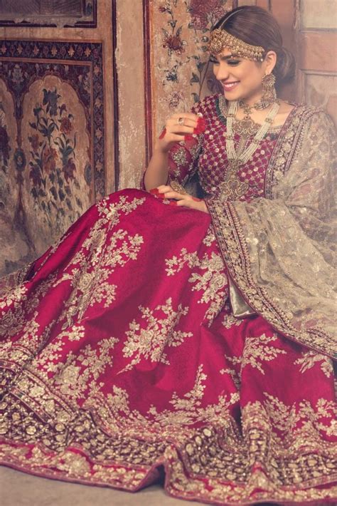 Beautiful Bridal Nikah Dresses 2023 For Wedding Bride