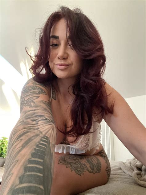 Do You Think I M Sexually Attractive Nudes Hotgirlswithtattoos Nude Pics Org