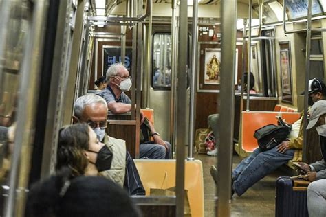 New Yorks Subways Have Less Crime But More Violence The Washington Post