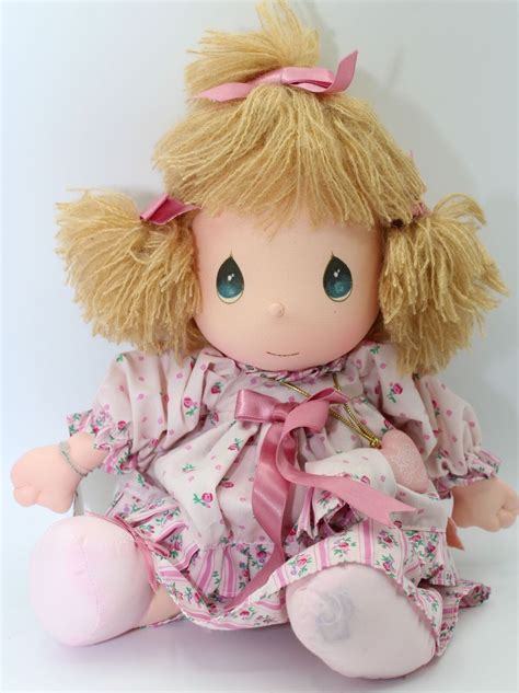 Vintage 1985 Precious Moments Last Forever Carrie Doll With Heart Locket 4575 Ebay