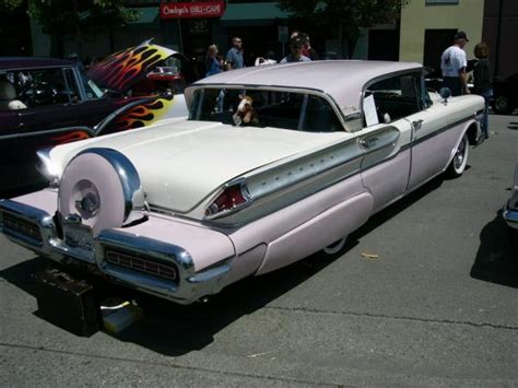 1957 Mercury Turnpike Cruiser - Information and photos - MOMENTcar