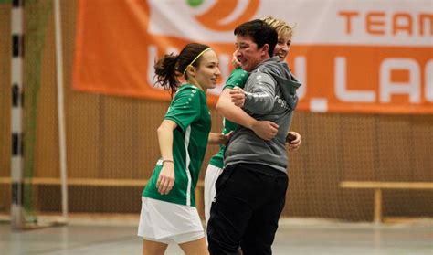 Super Spiele Spannung pur so macht Hallenfußball Spaß