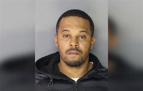 Nicki Minaj Is Dating A Registered Sex Offender See The Pics