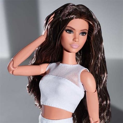 Jual Barbie Looks Doll Original Brunette Wavy Hair Shopee Indonesia