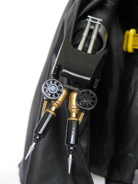DeSMOnd Collection Hot Toys DX Batman Version Pt