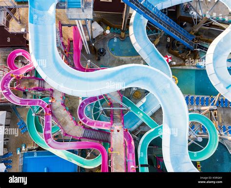 Water park slides hi-res stock photography and images - Alamy