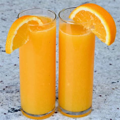 How to Make Orange Juice (3 methods) - Alphafoodie 