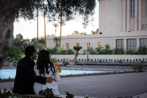 Mesa AZ Temple Wedding Photos | MormonBride.com Gilbert, Phoenix and ...