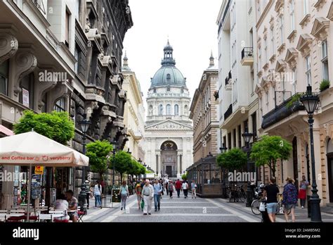 St Stephen's basilica Budapest Stock Photo - Alamy