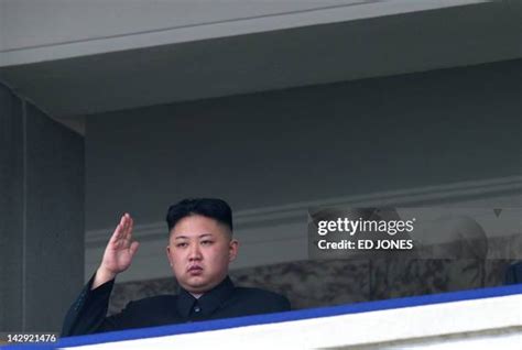 Kim Jong Un Military Photos and Premium High Res Pictures - Getty Images