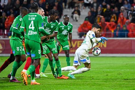 ASSE Un renfort dans le groupe de Saint Etienne à Laval la compo