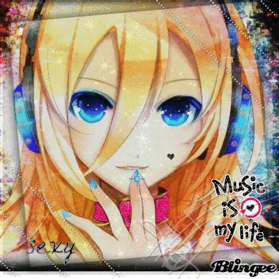 anime girl with headphones Picture #133347570 | Blingee.com