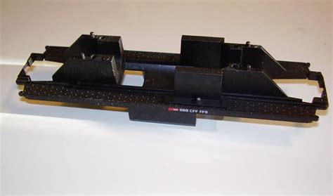 T444.1 - stavba pojezdu modelu motorové lokomotivy - T 444.1