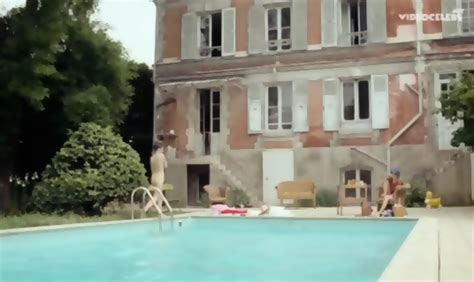 CFNF CMNF Only One Naked Outdoor Scene