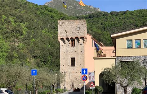 Il Borgo Di Zuccarello In Liguria Nonni Avventura