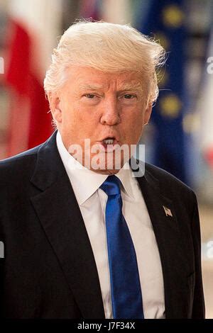 Brüssel Bxl Belgien 25 Mai 2017 US President Donald J Trump R