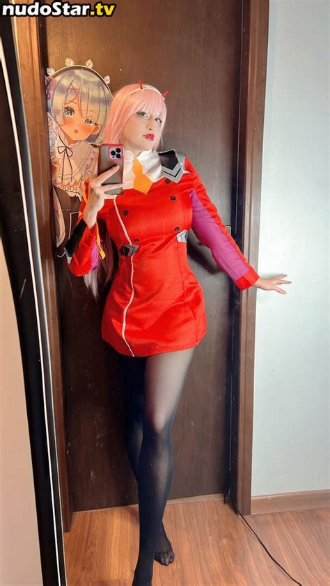 Kombinichan Natsumi Louise Louisecosplay Natsumi Cosplay Natsumilouise Nude OnlyFans