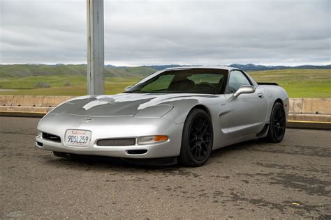 Chevrolet C5 Corvette Z06 with 18" EC-7 Wheels in Satin Black