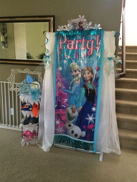 Frozen Photo Booth